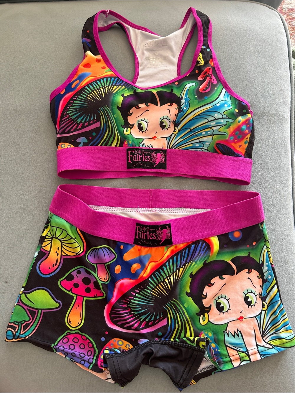 Fairies Neon Betty Boop Mushroom Neon Print Sports Set - Pink Trim